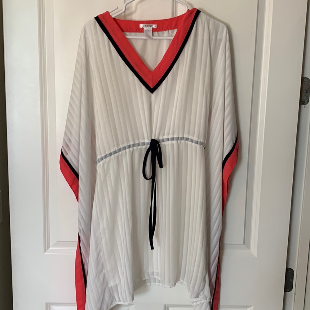 Esley white dress size S